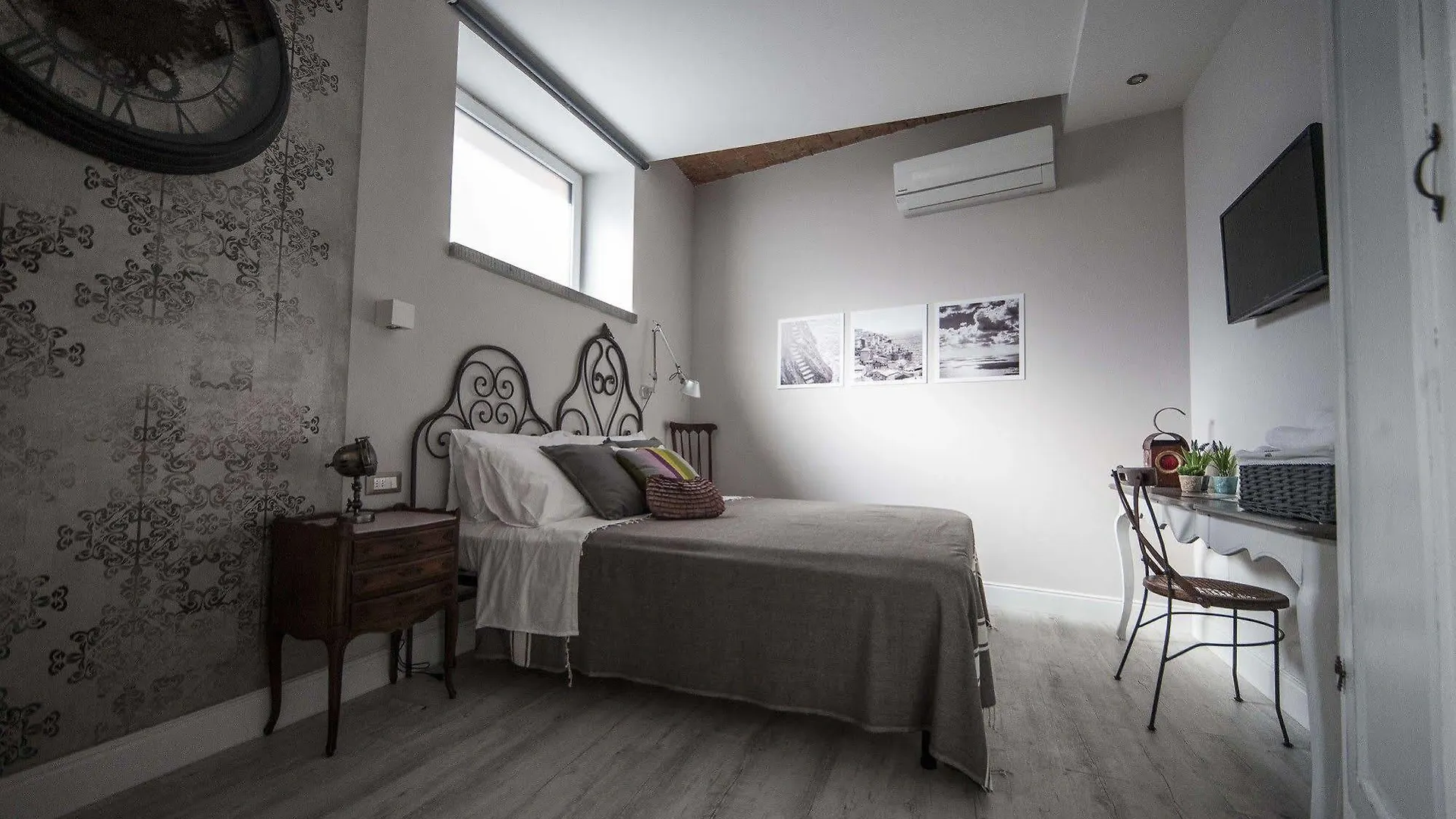 Le 5 Terre La Spezia Hotel 2*,  Itália